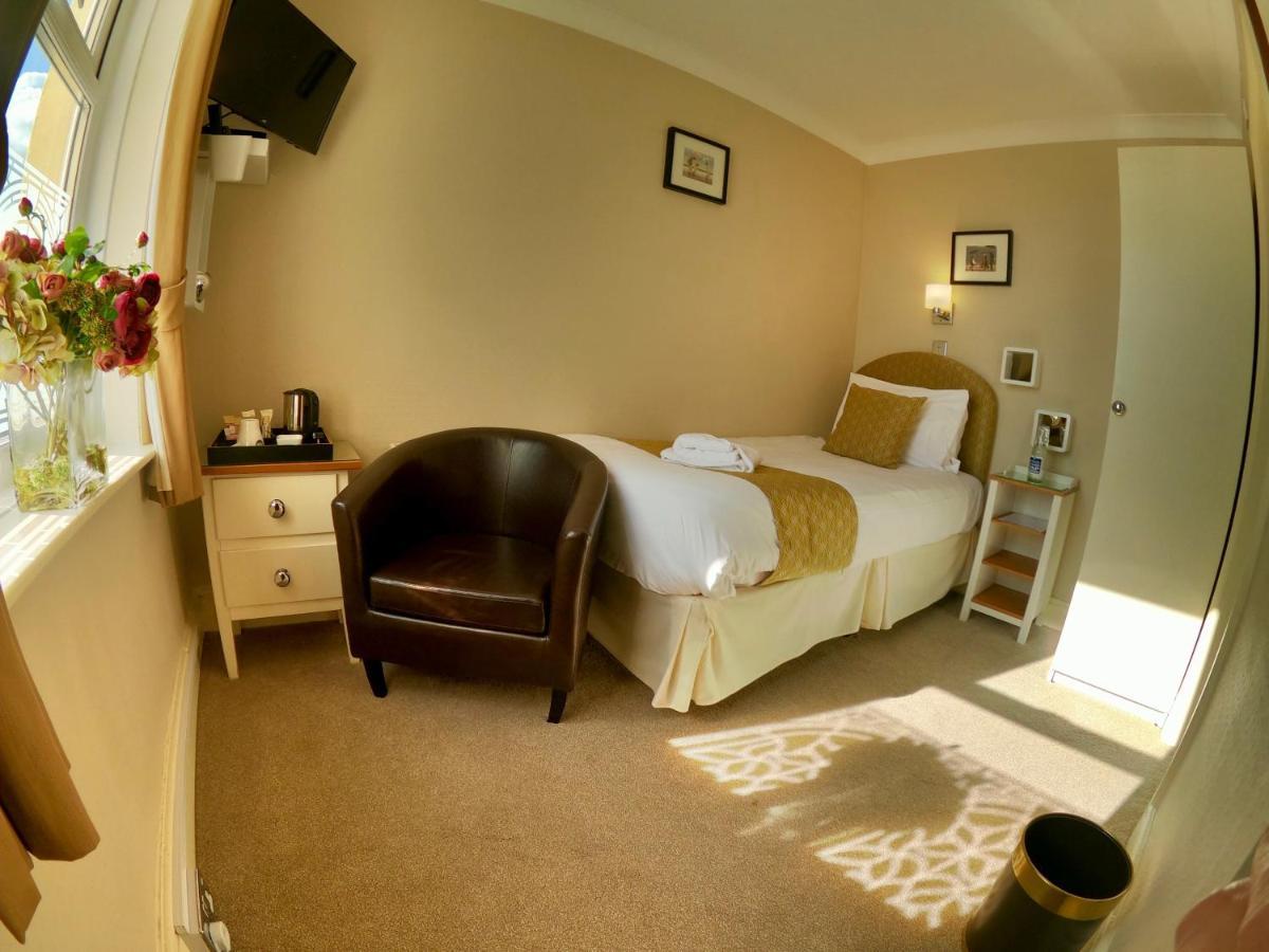 Riviera Lodge Hotel ทอร์คิ ภายนอก รูปภาพ