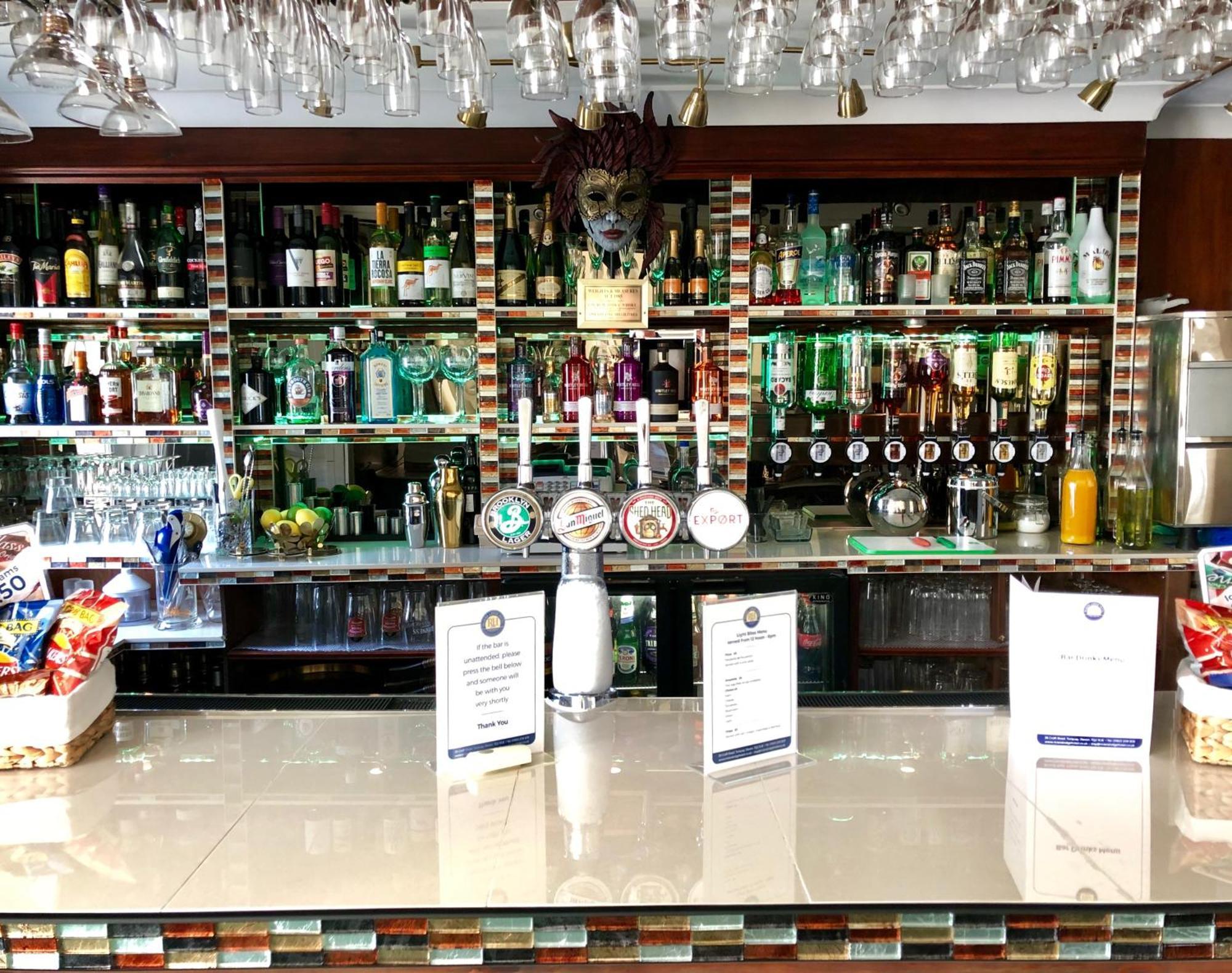 Riviera Lodge Hotel ทอร์คิ ภายนอก รูปภาพ